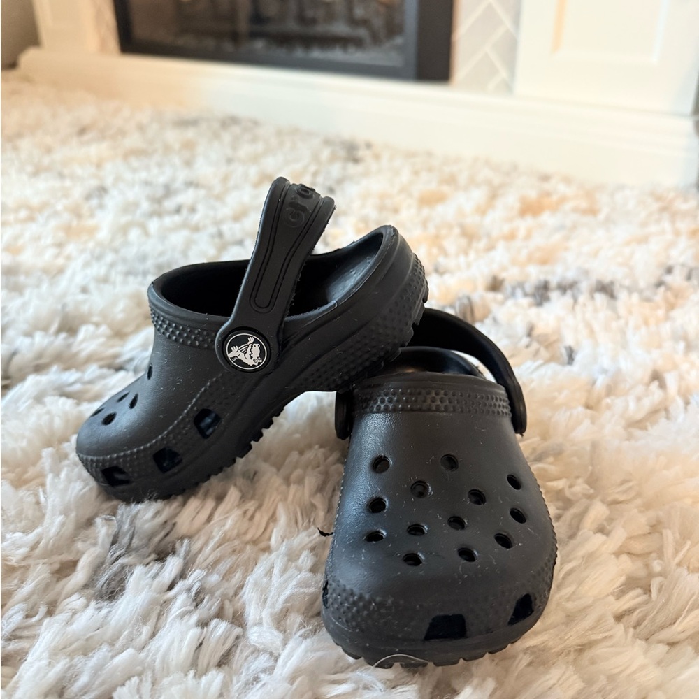 Crocs Toddler/Kids Black Clogs